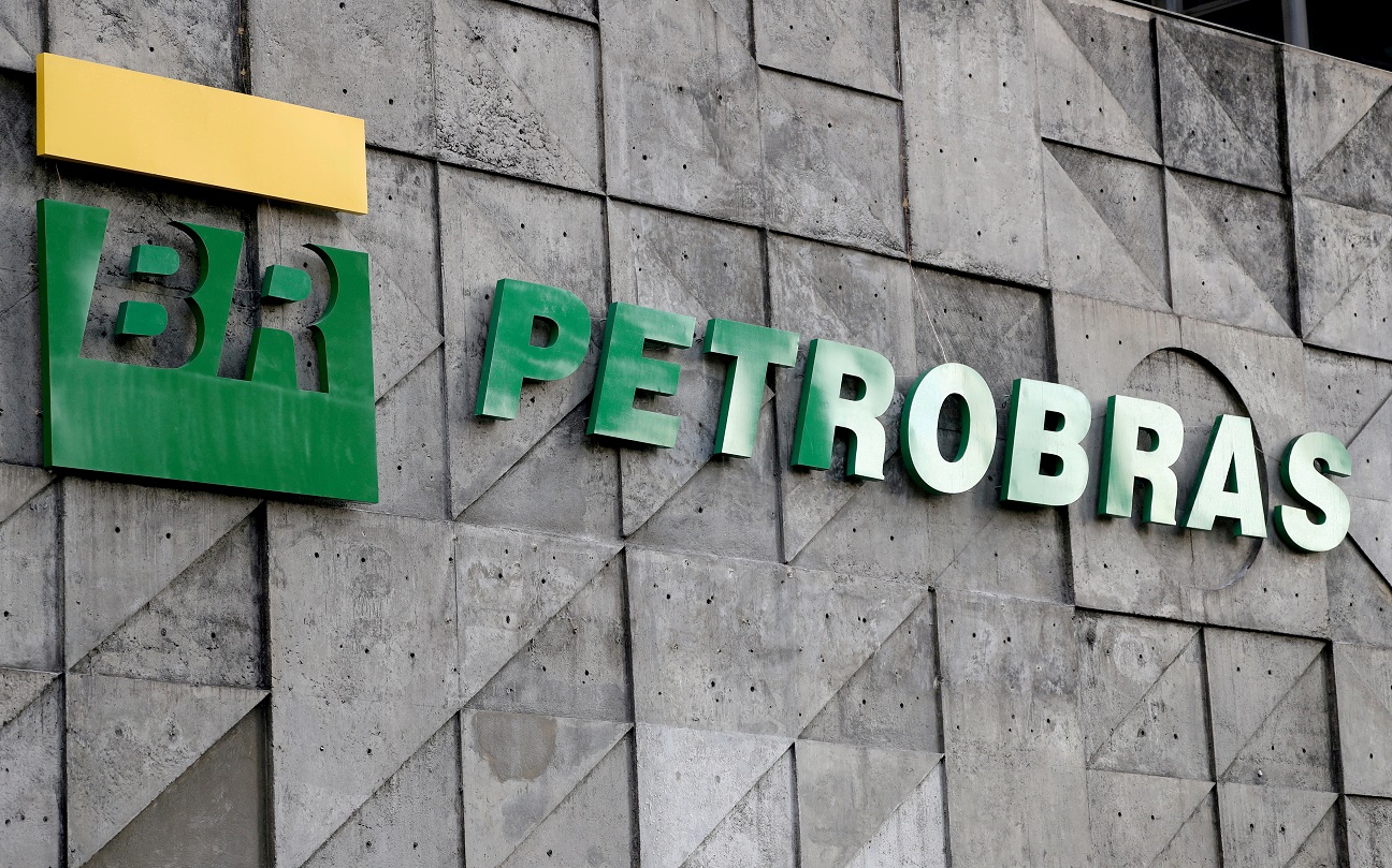 2024-04-17T213037Z_1_LYNXNPEK3G0Y9_RTROPTP_4_ENERGIA-PETROBRAS-PIETRO-DEVOLTA.jpg