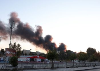 Novo poder na Síria silencia sobre ataques de Israel e ONU condena