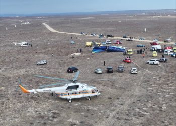 Queda de avião da Embraer no Cazaquistão mata 38 e deixa 29 feridos