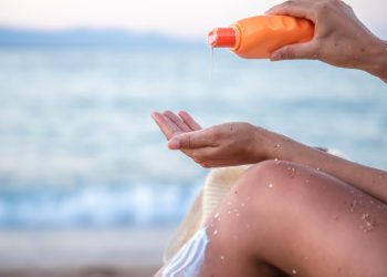 Entenda como filtro solar é a melhor prevenção