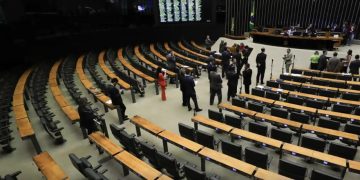 Câmara dos Deputados aprova castração química para pedófilos