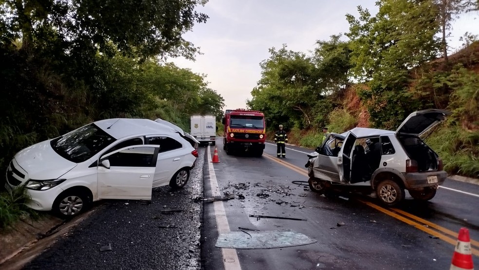 acidente-fatal-na-go-0603A-quatro-mortos-e-um-ferido-grave-saiba-mais