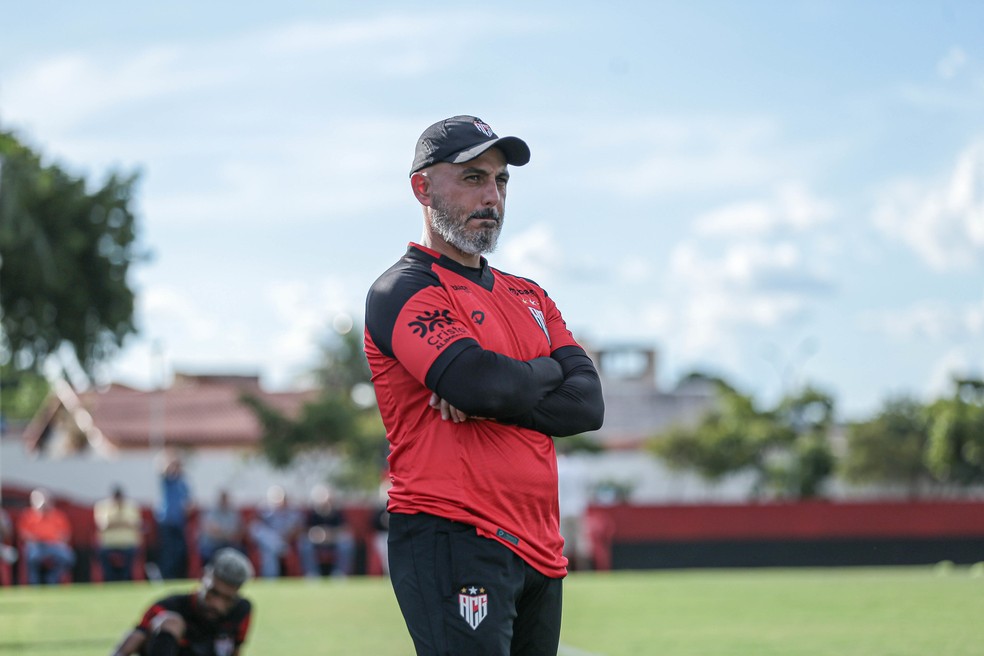 atletico-go-mira-22erro-zero22-contra-inhumas-no-campeonato-goiano3A-guanaes-focado-na-classificacao