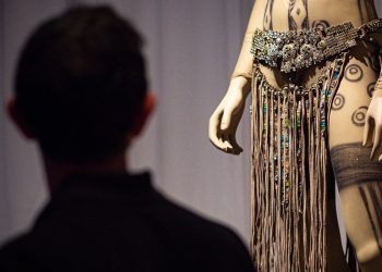 Exposição em SP celebra 50 anos de carreira solo de Ney Matogrosso