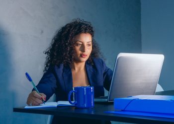 Preciso recolher IRPF na venda de imóvel?