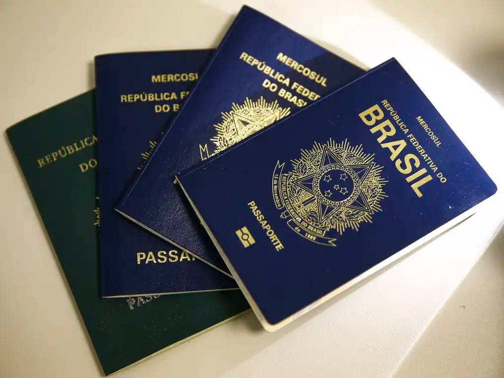 passaporte-brasileiro_mcamgo_abr_140220221818-5.webp.jpeg