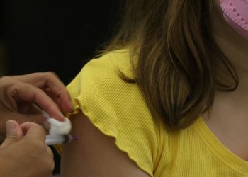 Volta às aulas: especialistas reforçam importância da vacinação