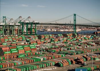 O que são e como funcionam as tarifas comerciais de Trump?