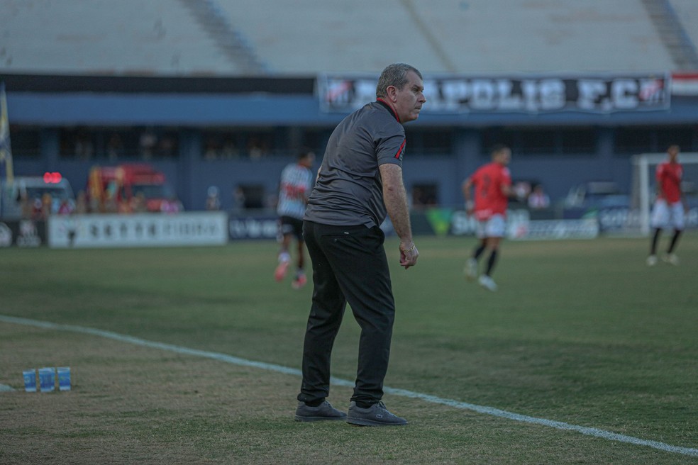 atletico-go-lamenta-derrota-na-estreia-e-planeja-reestruturacao-para-serie-b