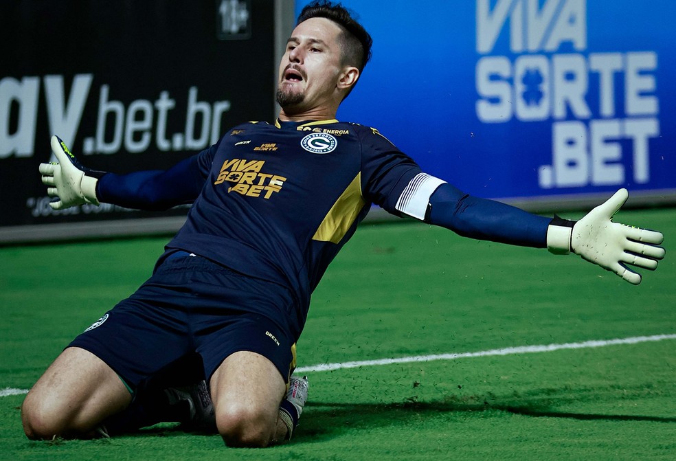 classificacao-suada-do-goias-no-goianao-2021-e-elogiada-por-tadeu