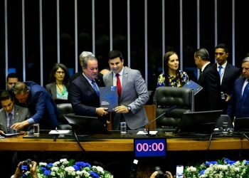 Setor industrial indica prioridades legislativas para o ano em sessão solene do Congresso – Notícias