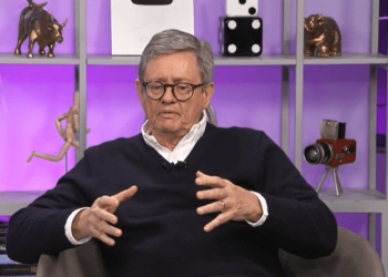 Restrição a imigrantes de Trump ameaça crescimento dos EUA, diz Paulo Leme