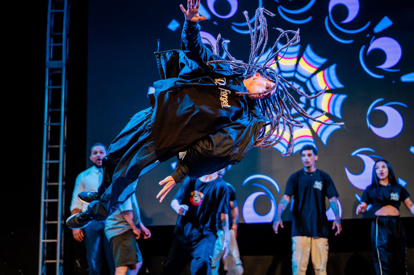 programacao-da-22quarta-cultural22-em-marco3A-danca2C-teatro-e-lancamento-de-livro