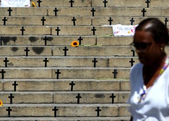 A cada 17 horas, ao menos uma mulher foi vítima de feminicídio em 2024