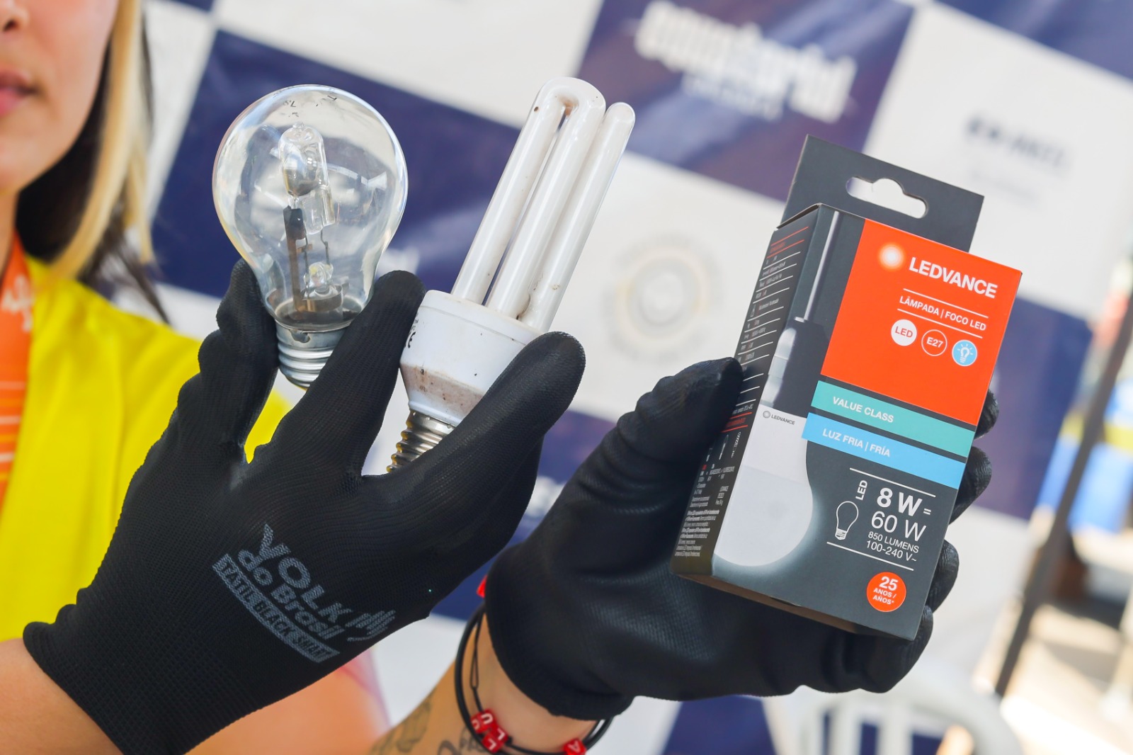 troca-de-geladeiras3A-feirao-oferece-oportunidade-gratuita-no-bairro-reny-cury