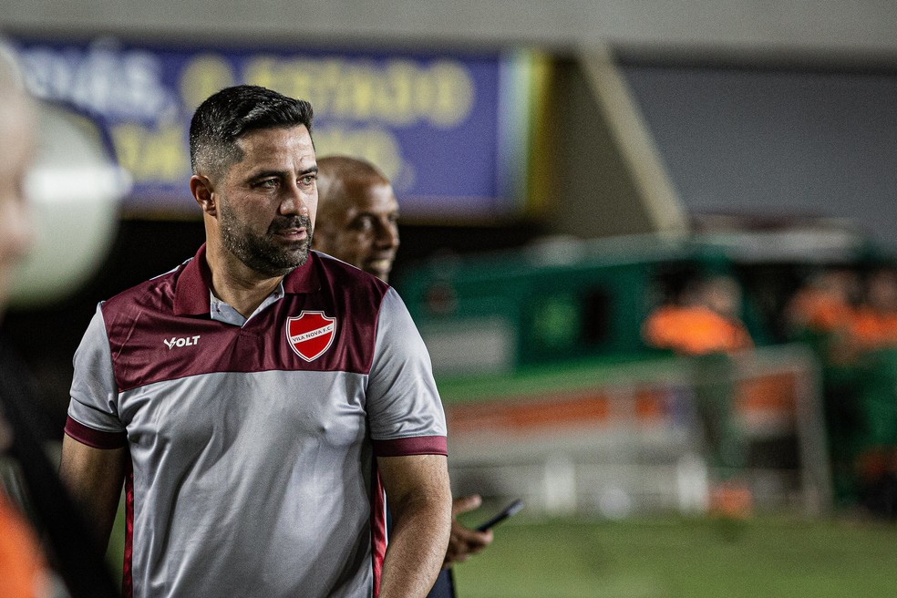 vila-nova-massacra-na-copa-do-brasil-e-mira-vaga-na-final-do-goianao