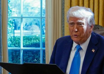 Mercados vivem montanha-russa em 100 dias de governo Trump: movimento continuará?