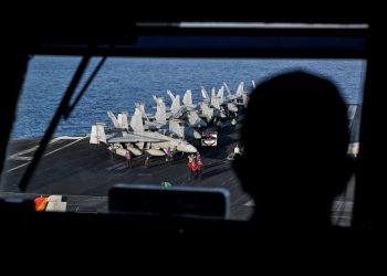 Programa militar dos EUA depende de minerais raros da China; entenda o risco