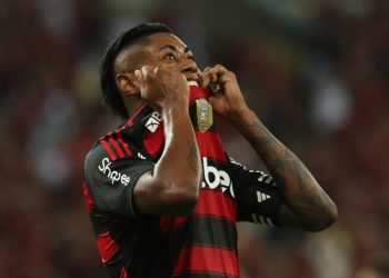 PF indicia Bruno Henrique, do Flamengo, por esquema de apostas; veja o que se sabe
