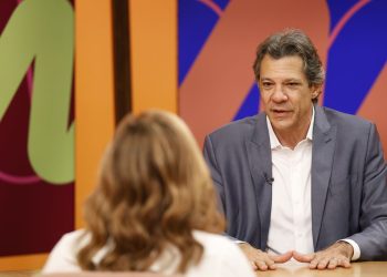 Reforma do IR cria constrangimento moral para super-ricos, diz Haddad