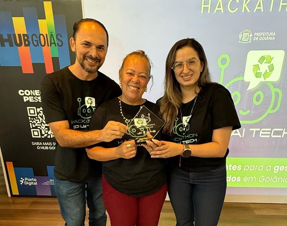 equipe-da-ocb2Fgo-vence-hackathon-go-uai-tech-com-projeto-de-gestao-de-residuos