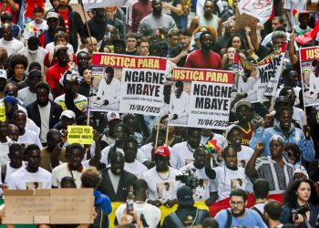 Ato em São Paulo pede justiça no caso de senegalês morto por PM