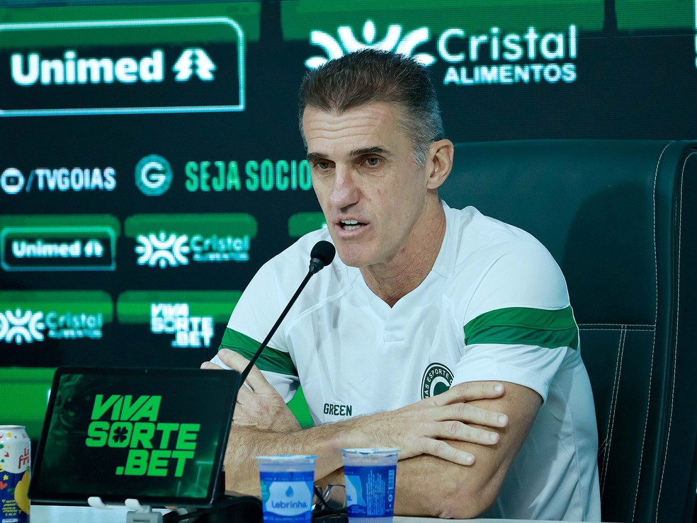 mancini-lamenta-derrota-do-goias-na-copa-verde-para-o-paysandu3A-22inacreditavel22-treinador-se-mostra-frustrado-com-falhas-decisivas-e-busca-recuperacao-na-serie-b