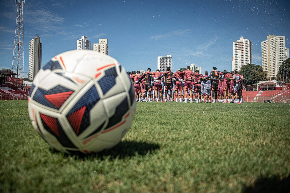 vila-nova-mantem-posicao-no-g-4-apos-vitoria-sobre-chapecoense