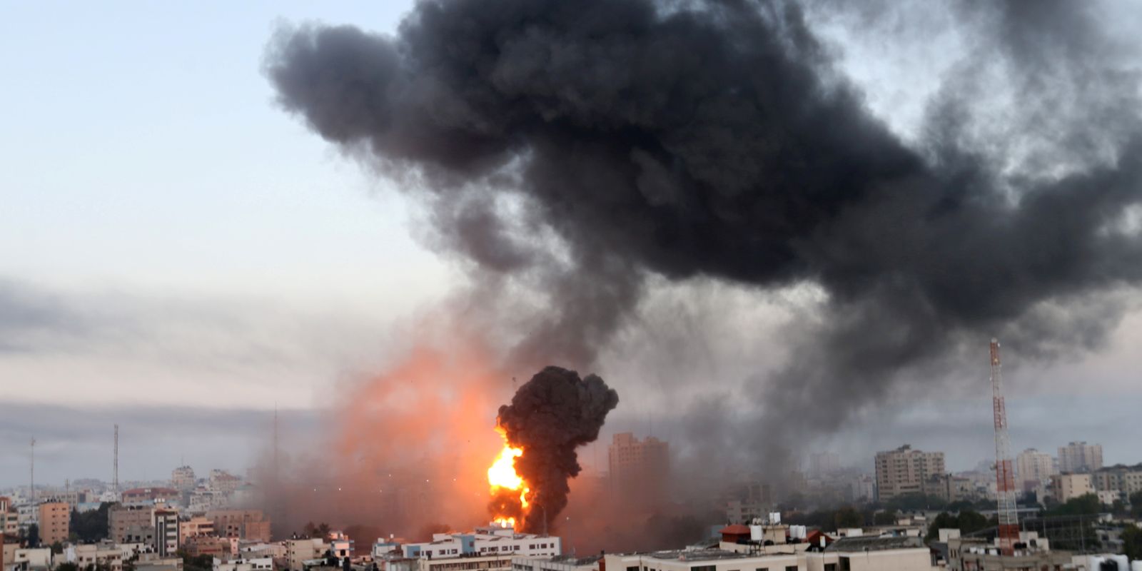2021-05-13t120748z_1_lynxmpeh4c0ll_rtroptp_4_ormed-israel-gaza-tropas.jpg