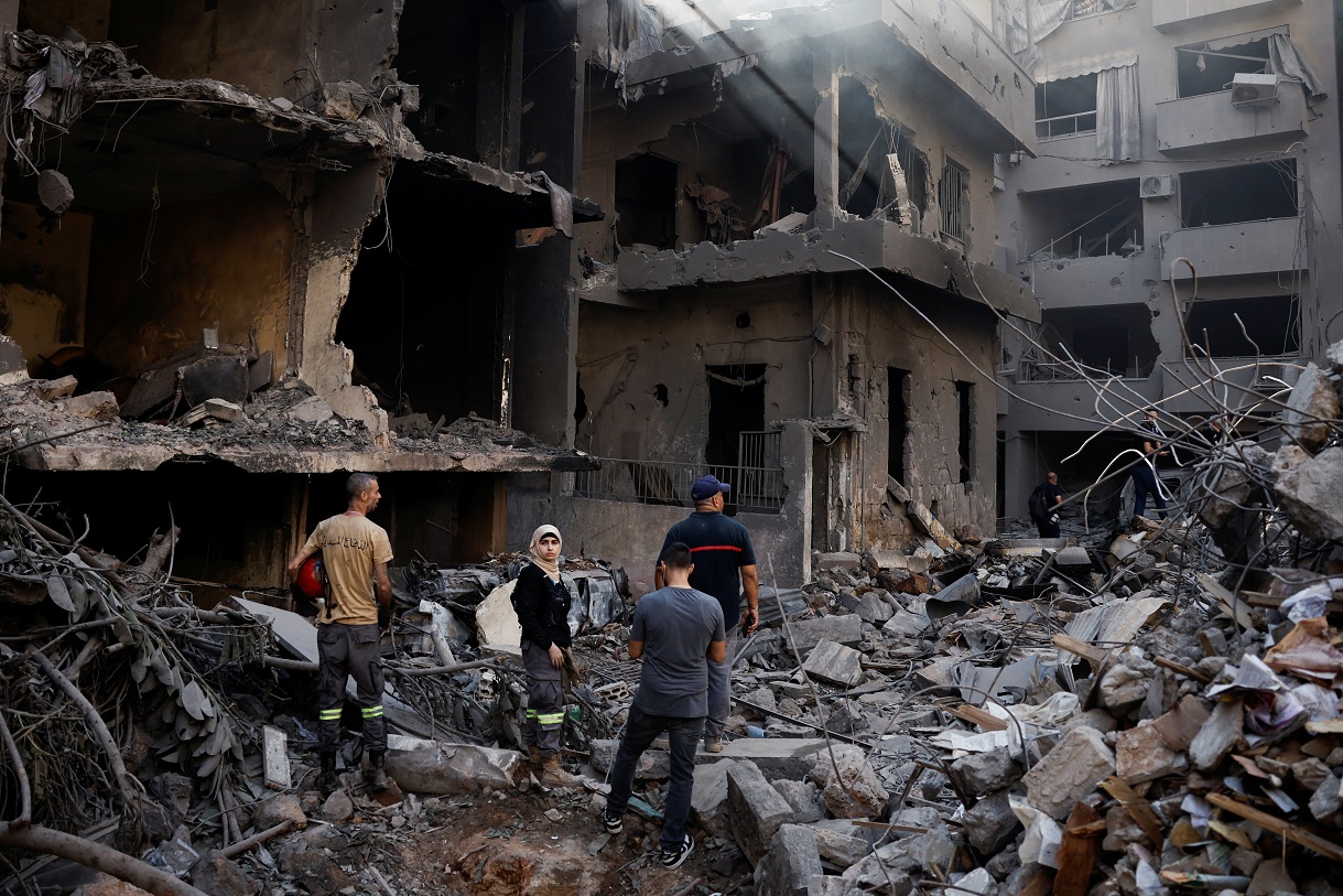 2024-10-11T171545Z_1_LYNXMPEK9A0NI_RTROPTP_4_ISRAEL-PALESTINIANS-LEBANON-STRIKE-HEZBOLLAH.jpg