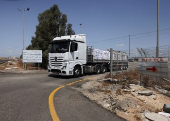 Gaza volta a receber ajuda humanitária em meio a ameaça de sanções a Israel