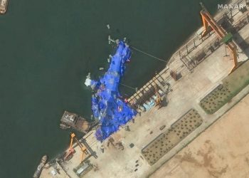 Imagens de satélite mostram fiasco no lançamento do maior navio da Coreia do Norte