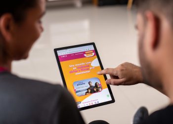 Na fila de IPOs, Vero registra lucro líquido recorde e mira consolidação em telecom