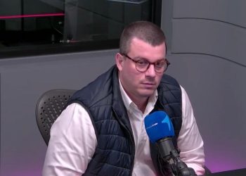 Ele foi executivo de empresa com mais de 1 mil funcionários, mas decidiu ser trader