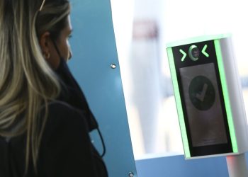 Estudo aponta riscos das tecnologias de reconhecimento facial