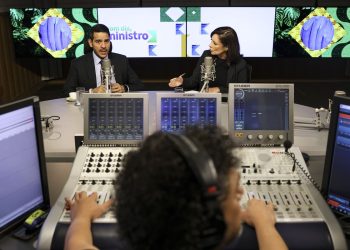 Governo avalia se mantém descontos do INSS por entidades