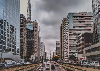 Fundos imobiliários high grade são os favoritos das corretoras para investir em maio