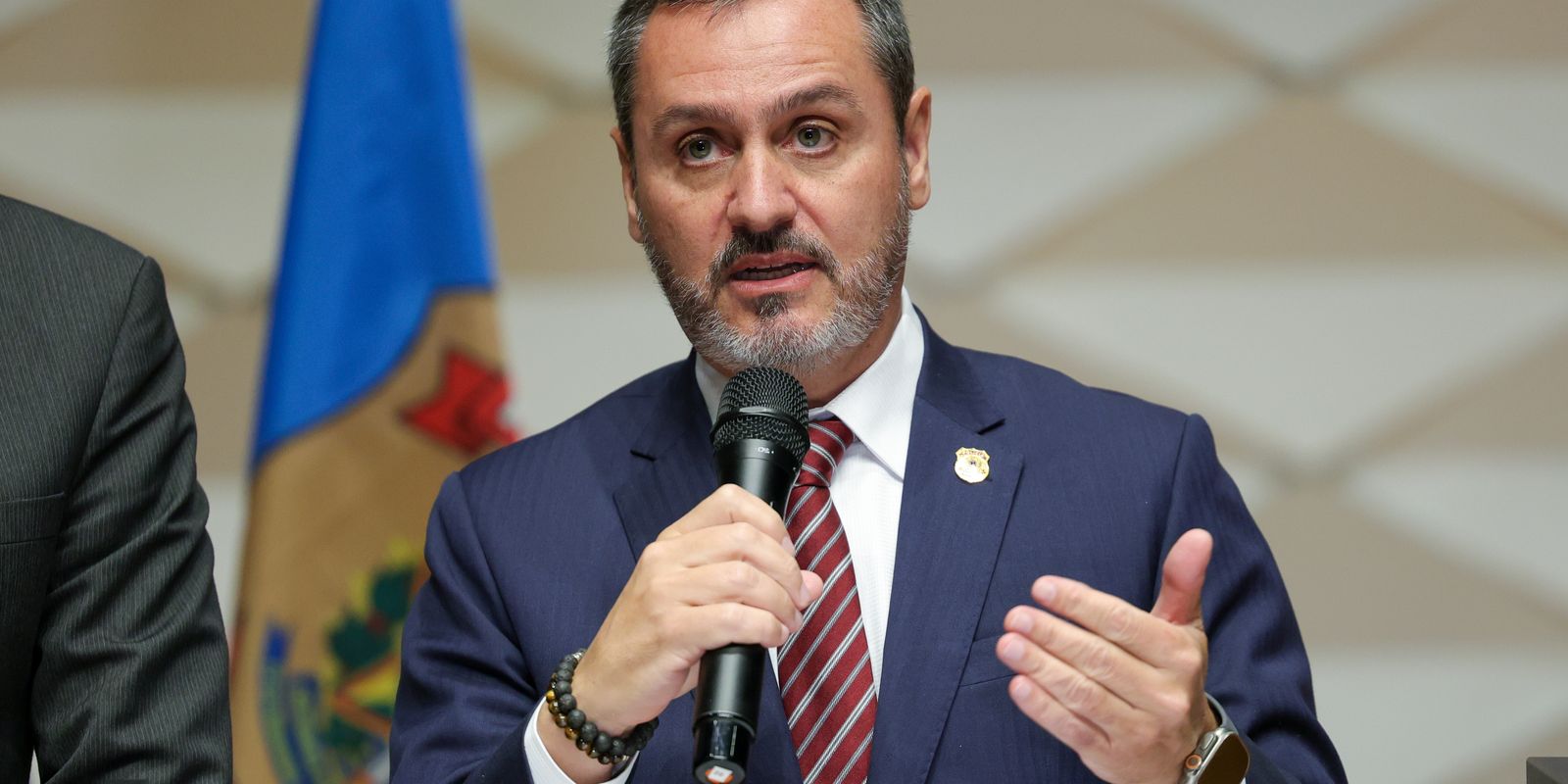 pzzb9451.jpg