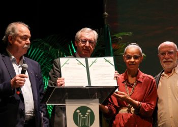 Marina diz que licenciamento ambiental sofreu “golpe de morte”