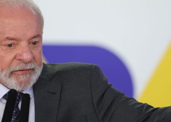 Ibama receberá 825,7 milhões para combate ao desmatamento ilegal