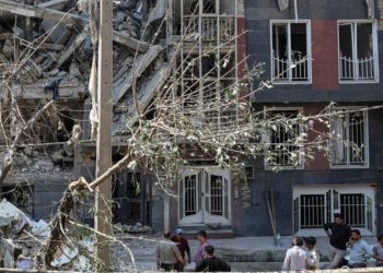 Rússia e China condenam ataque ao Irã; França e EUA apoiam Israel