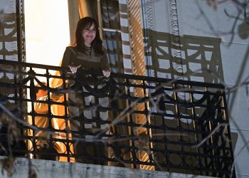 Sem Cristina Kirchner, política argentina recalibra forças