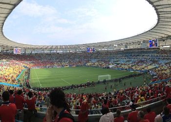 relembre a batalha para construir o “templo do futebol”