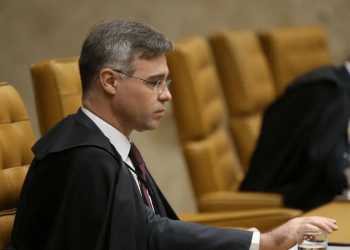 Mendonça deve votar pela obrigação de ordem judicial para remoção de conteúdos