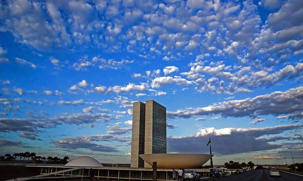 brasilia_congresso_nuvens_e_0416202217_2.webp.jpeg