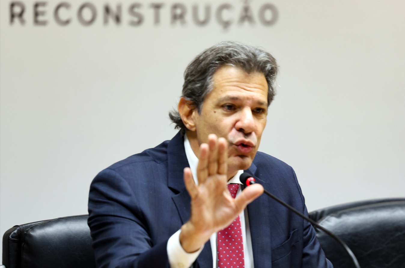 fernando-haddad-coletiva.jpg