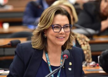 Mulheres parlamentares do BRICS defendem protagonismo feminino em ações climáticas – Notícias