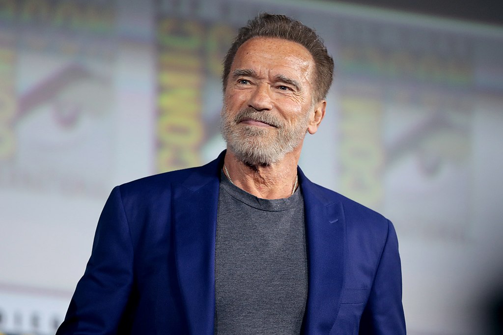 1024px-Arnold_Schwarzenegger_48354866096.jpg