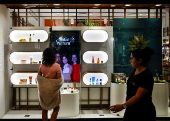 Confiança do consumidor e balanços nos EUA, indústria no Brasil, Lula e mais