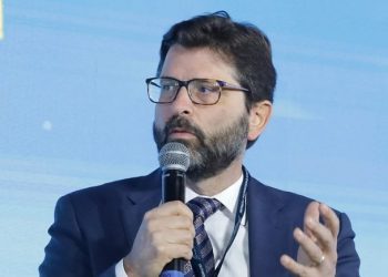 Exportações para os EUA podem cair 75% com tarifas de Trump, diz Lucas Ferraz, da FGV